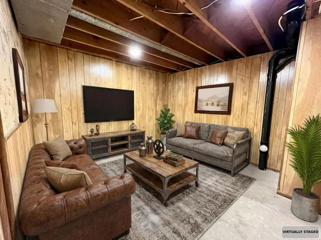 $249,900 | 926 North Aurdal Avenue, Fergus Falls, MN 56537