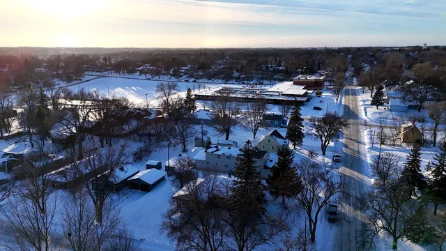 $249,900 | 926 North Aurdal Avenue, Fergus Falls, MN 56537