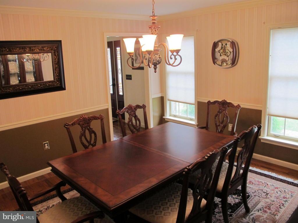 2729 Spring Valley Road Lancaster, PA 17601 - Photo 11 of 32 Gallery Image 11