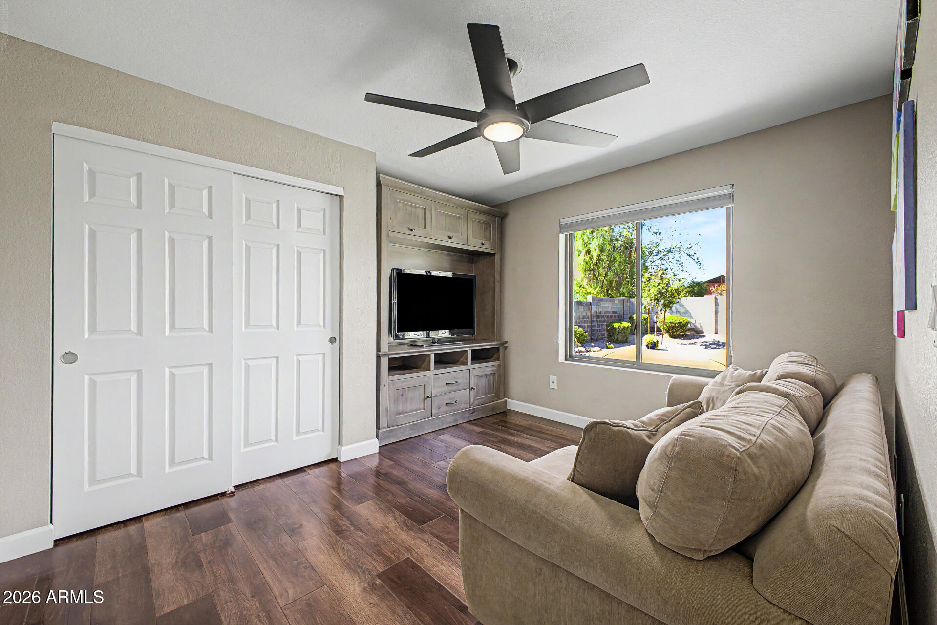 224 West Knox Road Tempe, AZ 85284 - Photo 28 of 38 Bedroom 5 / Game Room