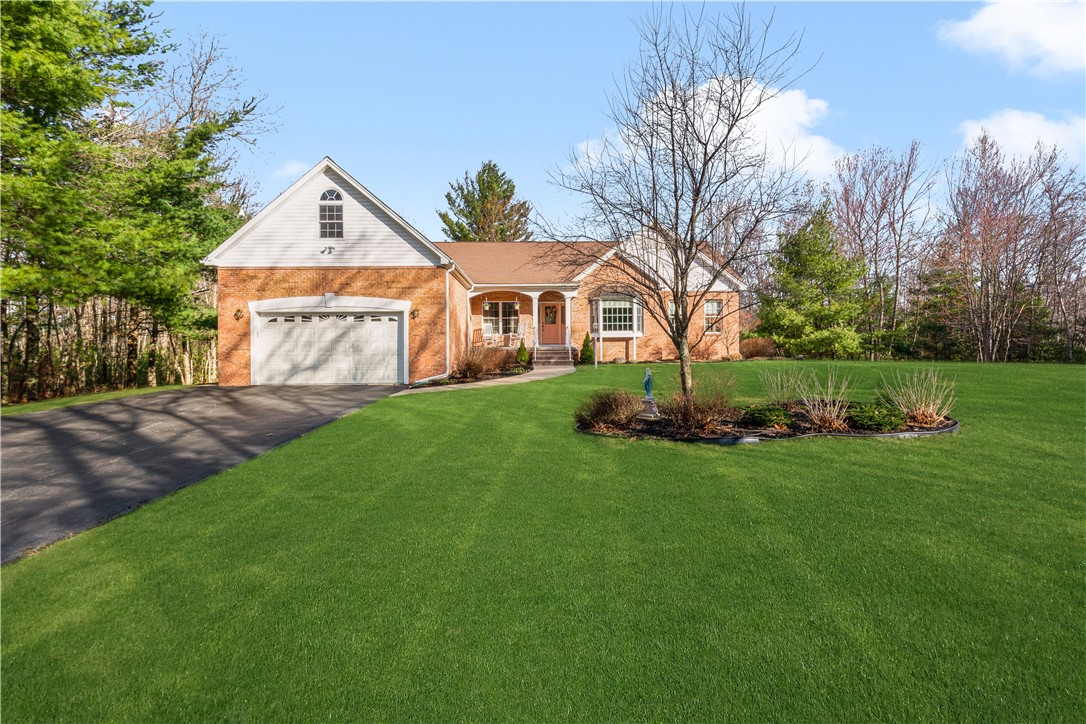 197 Chocolog Road Uxbridge, MA 01569 - Photo 1 of 32 Gallery Image 1