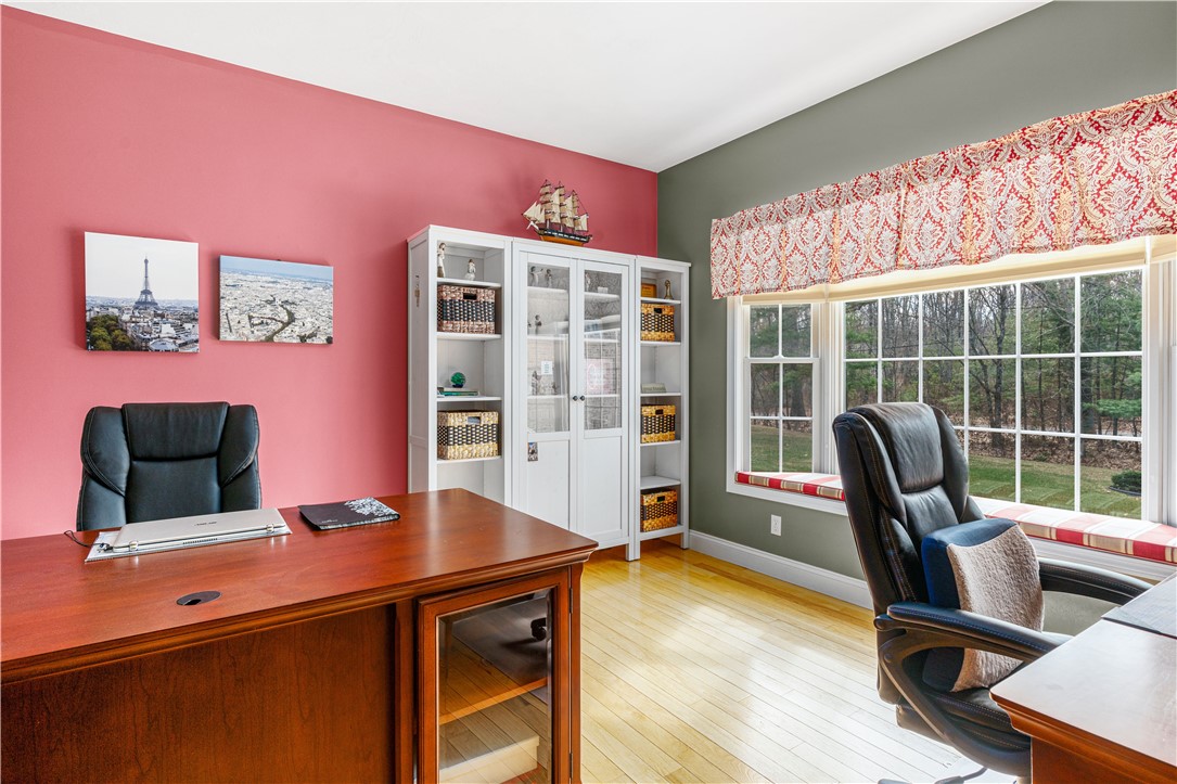 197 Chocolog Road Uxbridge, MA 01569 - Photo 14 of 32 Gallery Image 14