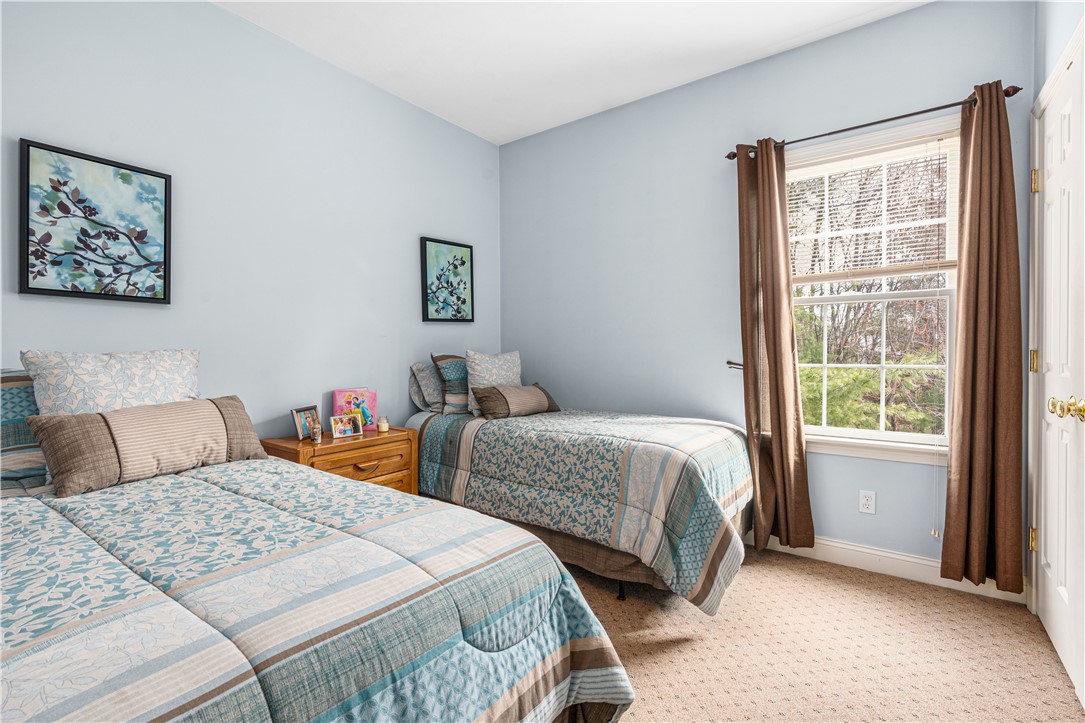 197 Chocolog Road Uxbridge, MA 01569 - Photo 19 of 32 Gallery Image 19