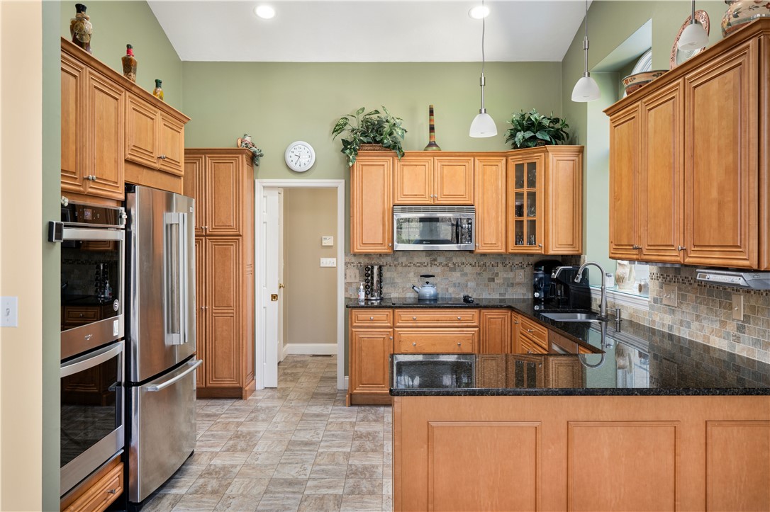197 Chocolog Road Uxbridge, MA 01569 - Photo 10 of 32 Gallery Image 10
