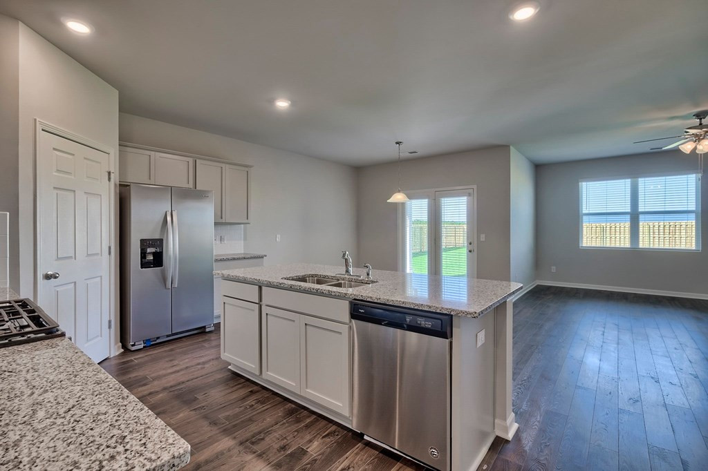 1219 Sambar Circle Grovetown, GA 30813 - Photo 33 of 53