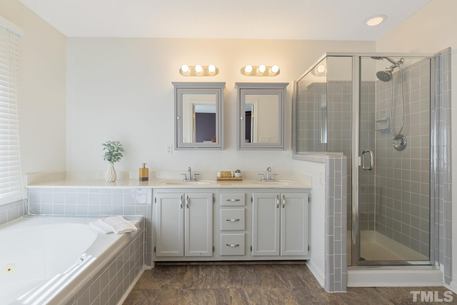 8613 Vanburgh Court Raleigh, NC 27615 - Photo 13 of 23 Gallery Image 13