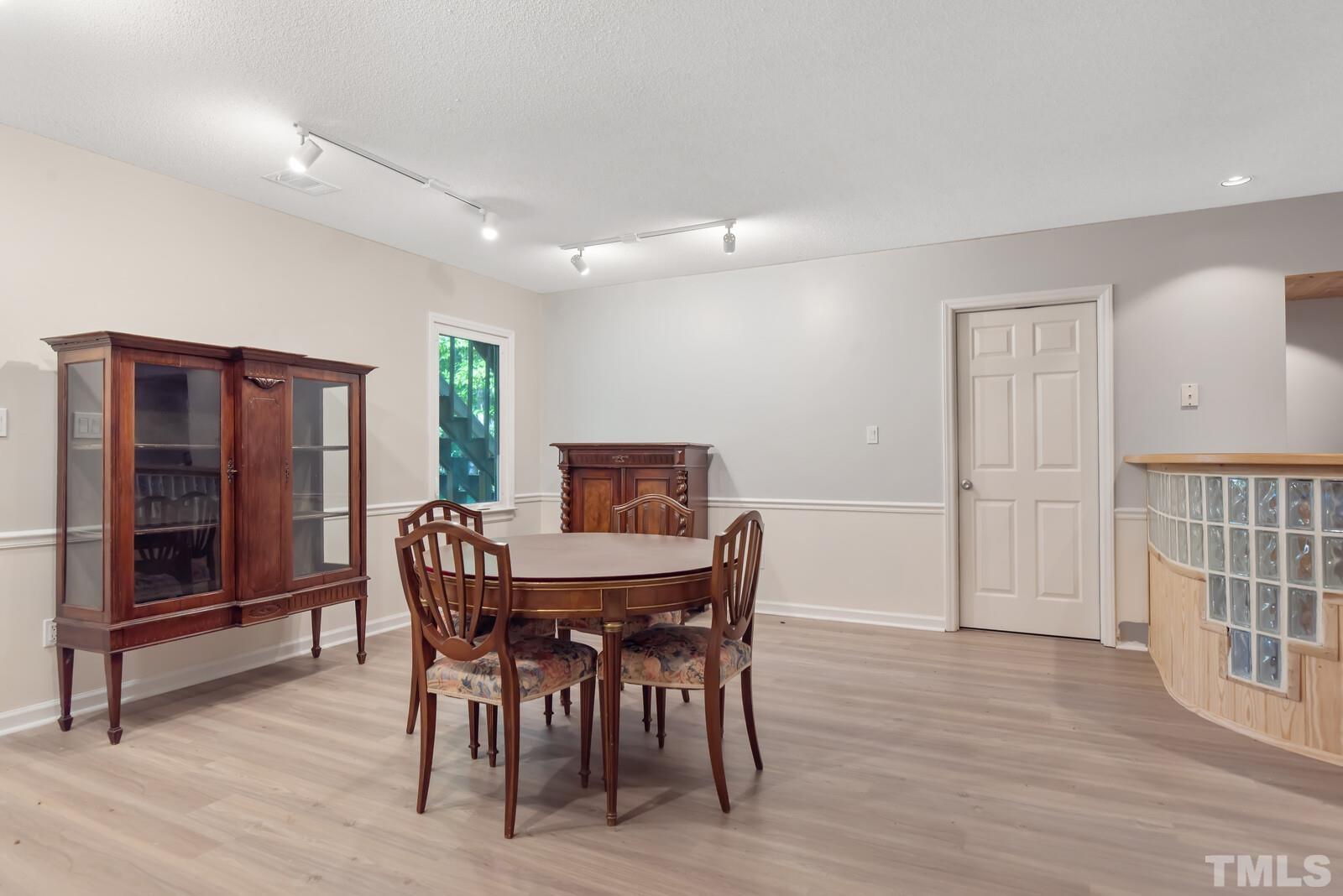 8613 Vanburgh Court Raleigh, NC 27615 - Photo 20 of 23 Gallery Image 20