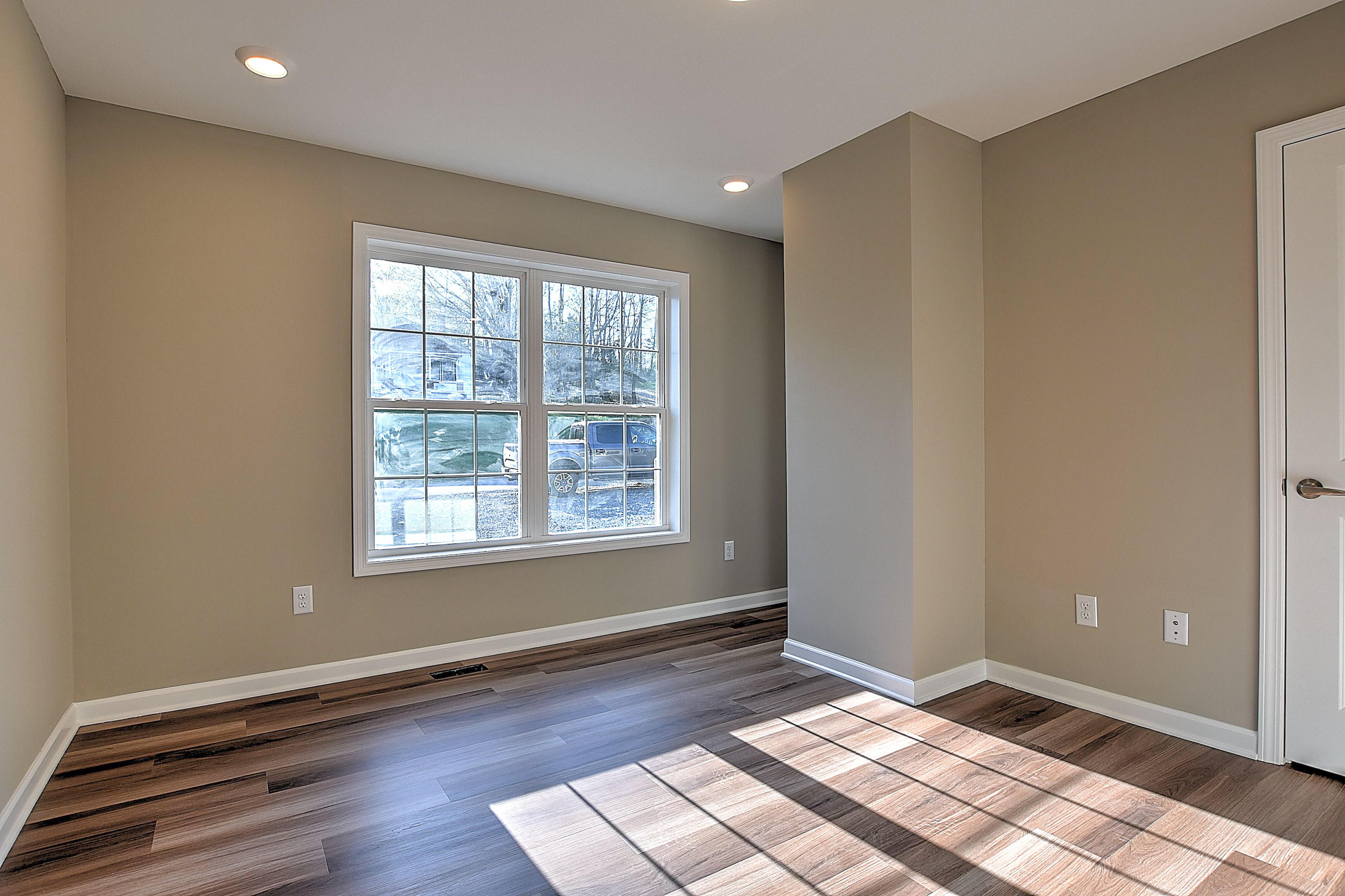 150 Carr Lane Fall Branch, TN 37656 - Photo 17 of 33 150 Carr Ln-19