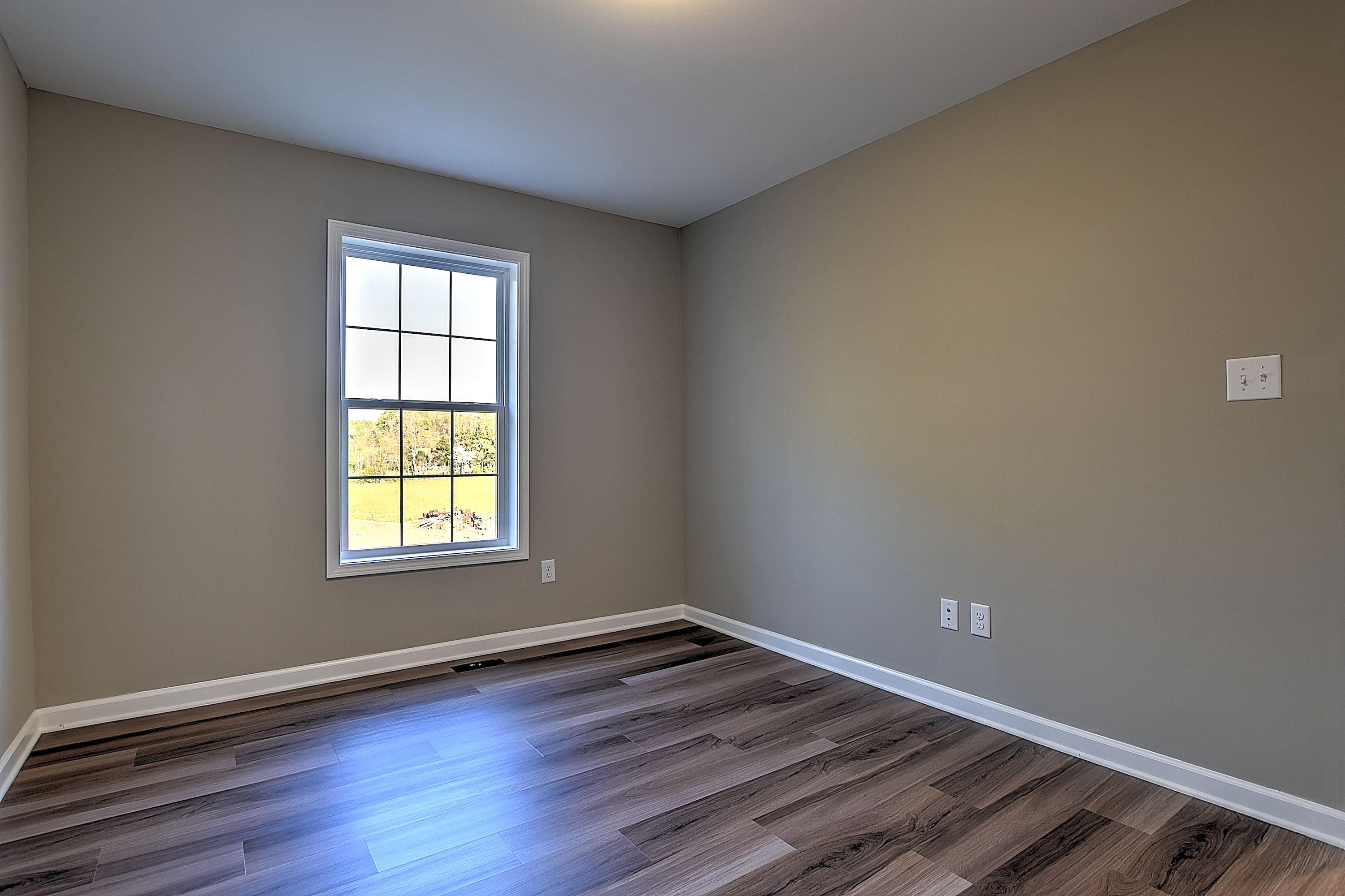 150 Carr Lane Fall Branch, TN 37656 - Photo 24 of 33 150 Carr Ln-26