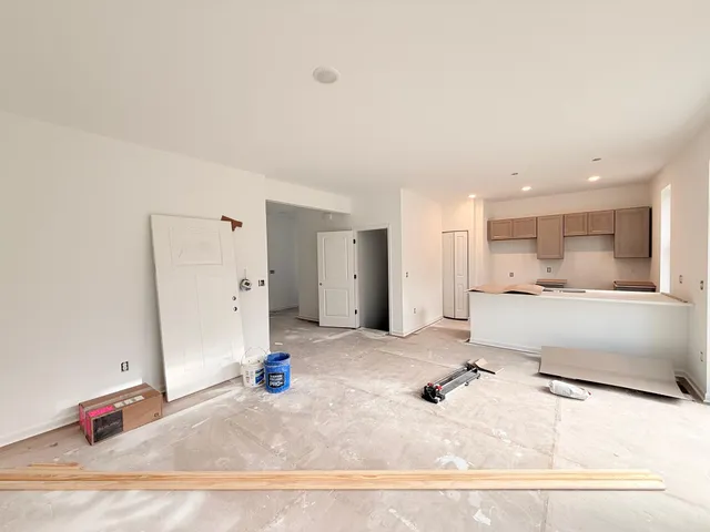 $342,900 | 1589 Meadowview Court, Whitewater, WI 53190