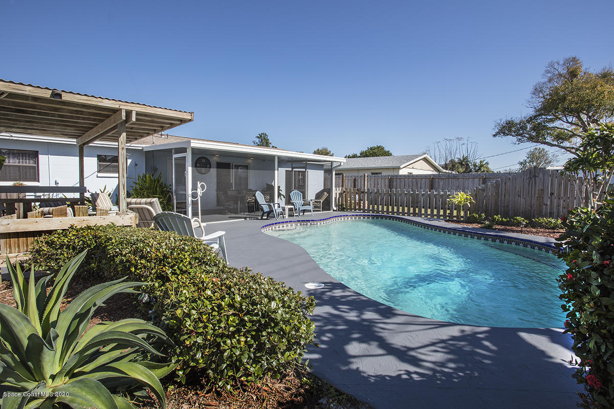 2569 King Richard Road Melbourne, FL 32935 - Photo 14 of 18 Pool3