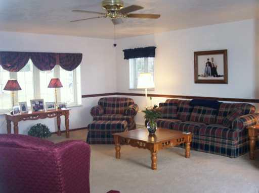 1105 Washington Road Mt. Lebanon, PA 15228 - Photo 6 of 8 Gallery Image 6