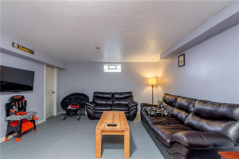 1140 Meridian Road Renfrew, PA 16053 - Photo 22 of 25