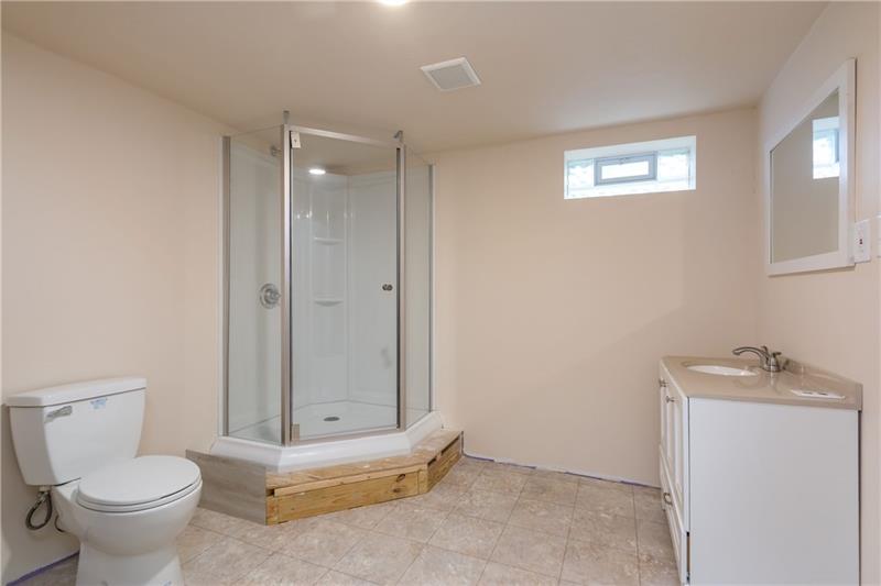 1140 Meridian Road Renfrew, PA 16053 - Photo 24 of 25