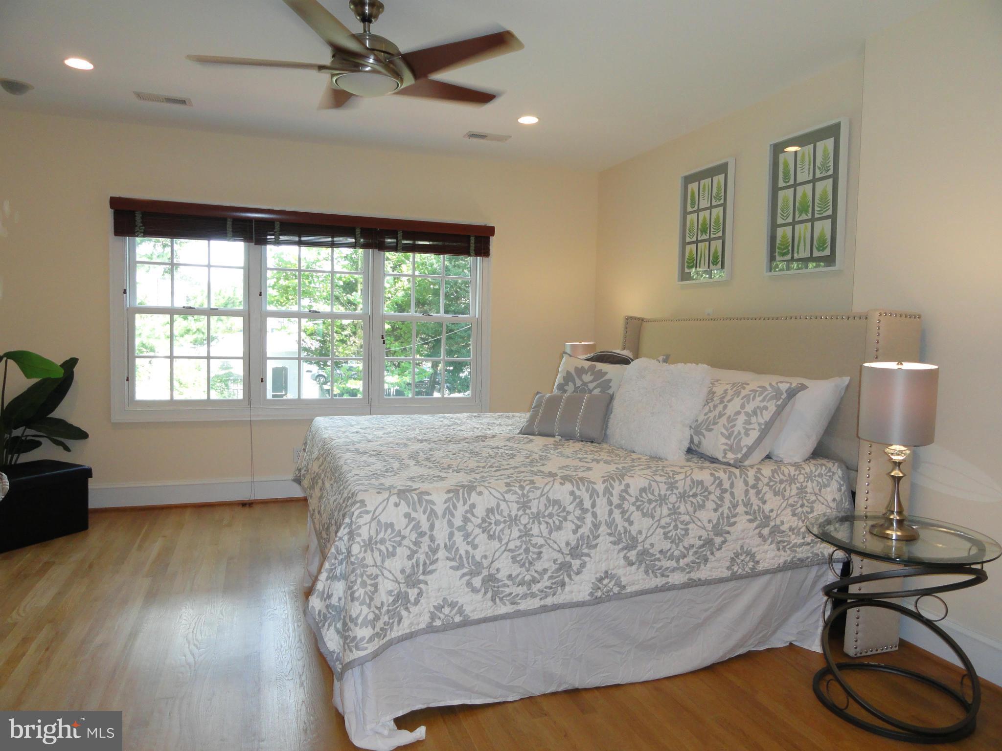 2443 Tunlaw Road Northwest Washington, DC 20007 - Photo 15 of 30 Eastern light and so much space!