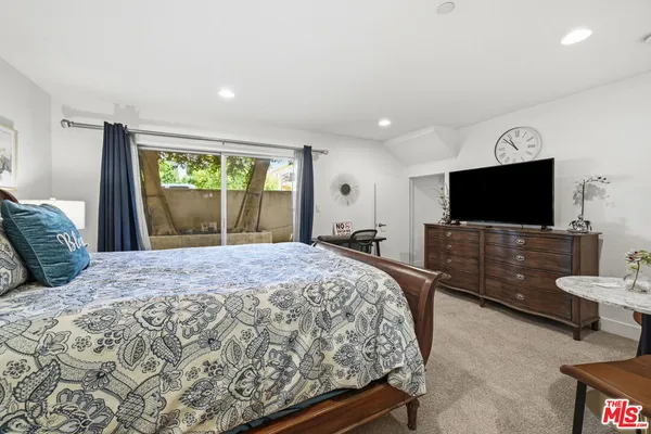 $7,000 | 5911 Saturn Street, Los Angeles, CA 90035