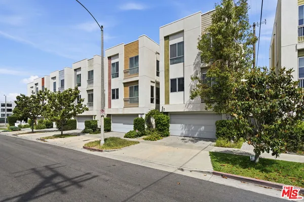 $7,000 | 5911 Saturn Street, Los Angeles, CA 90035