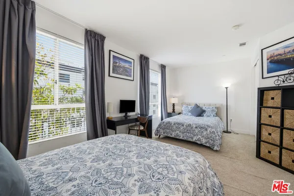 $7,000 | 5911 Saturn Street, Los Angeles, CA 90035