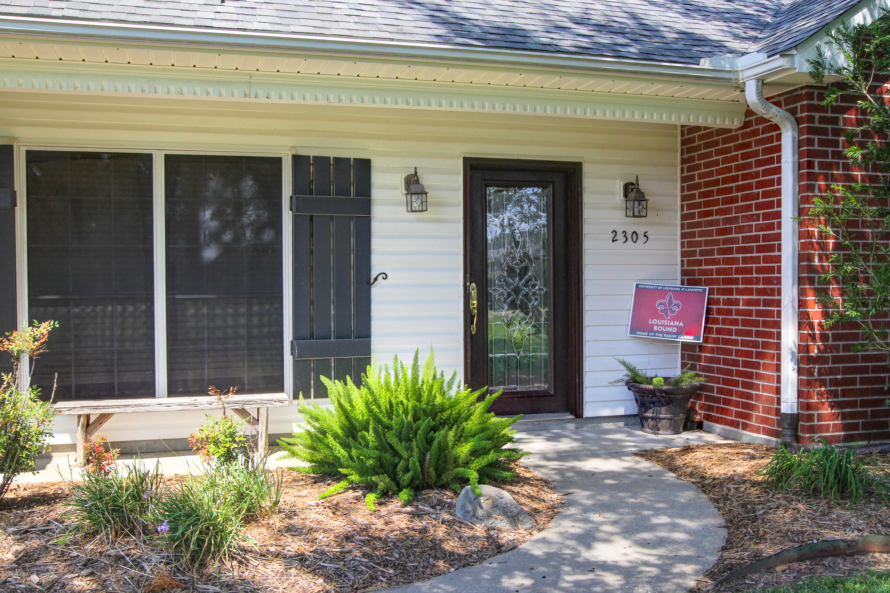 2305 Terre Ruelle New Iberia, LA 70563 - Photo 4 of 35 Gallery Image 4