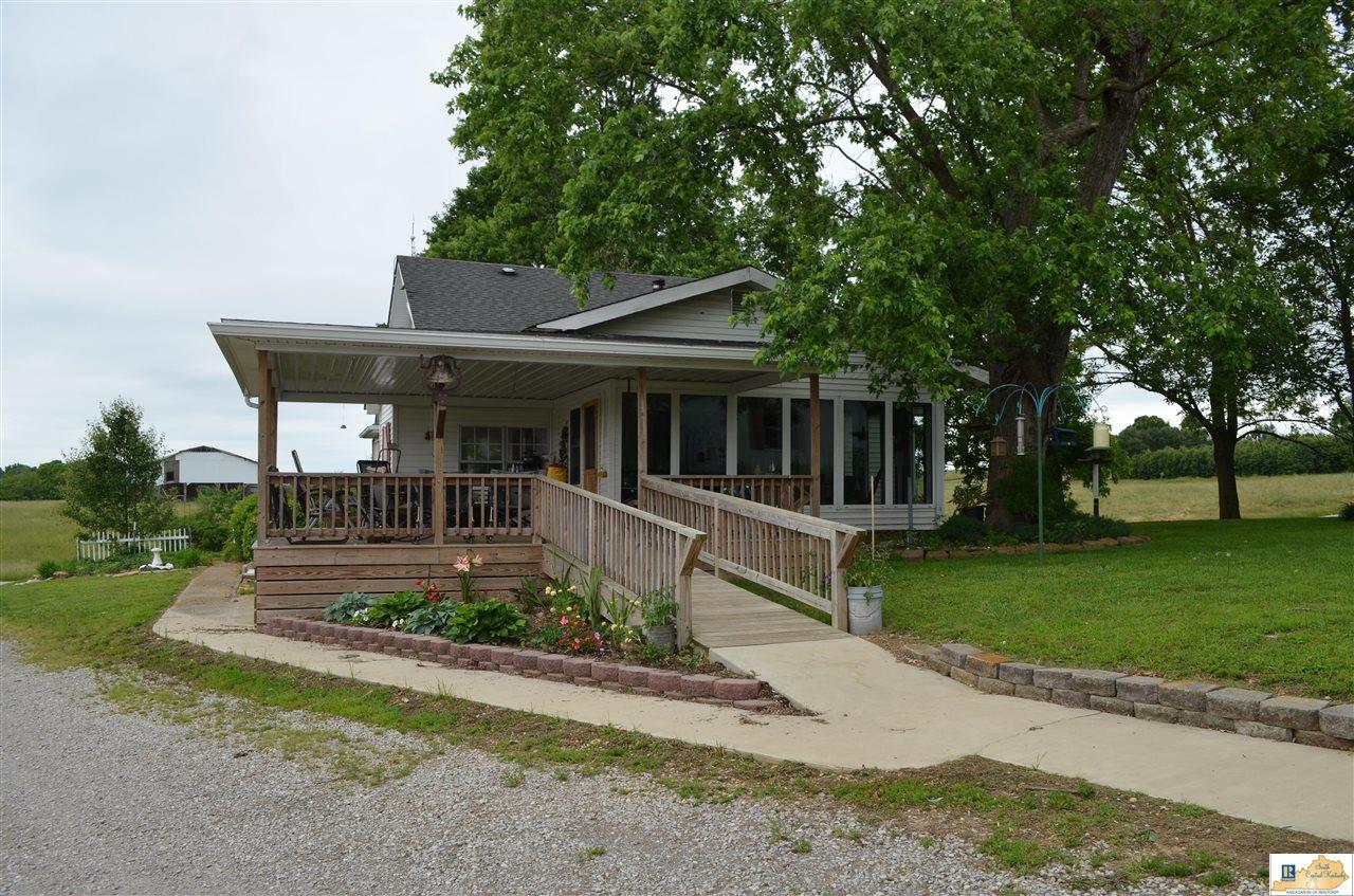 3940 Lyon School Road Glasgow, KY 42141 - Photo 5 of 52 Gallery Image 5