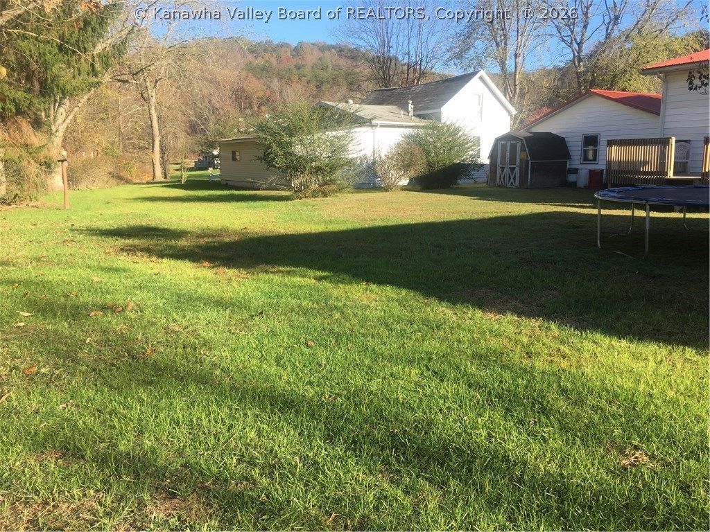 416 Blake Road Nitro, WV 25143 - Photo 25 of 27 Gallery Image 25