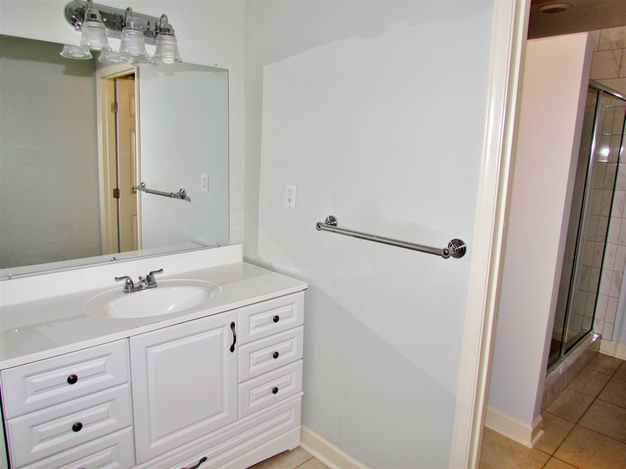 212 Dunstable Court Raleigh, NC 27614 - Photo 20 of 25 Master Bathroom