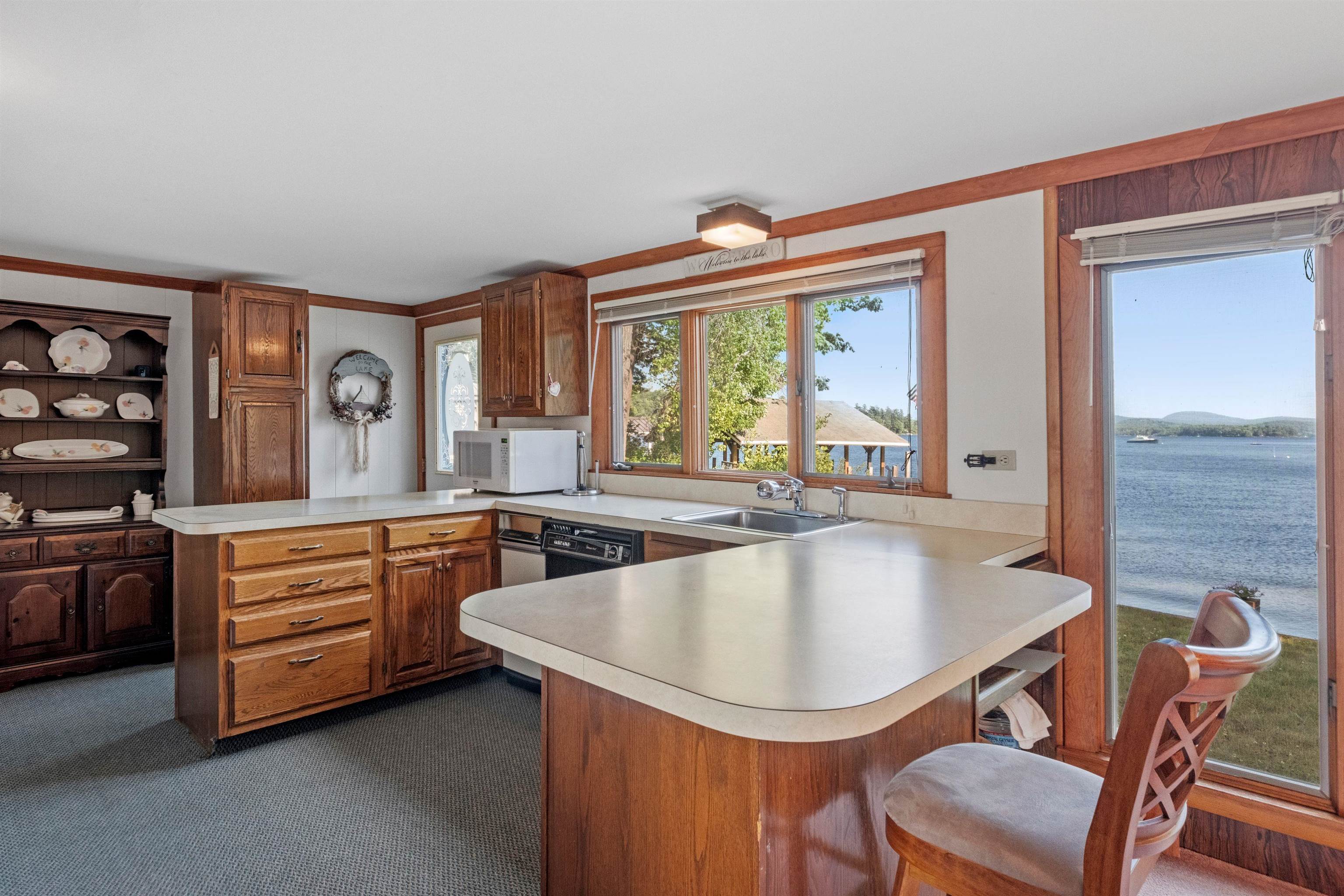 208 Forest Road Wolfeboro, NH 03894 - Photo 27 of 38