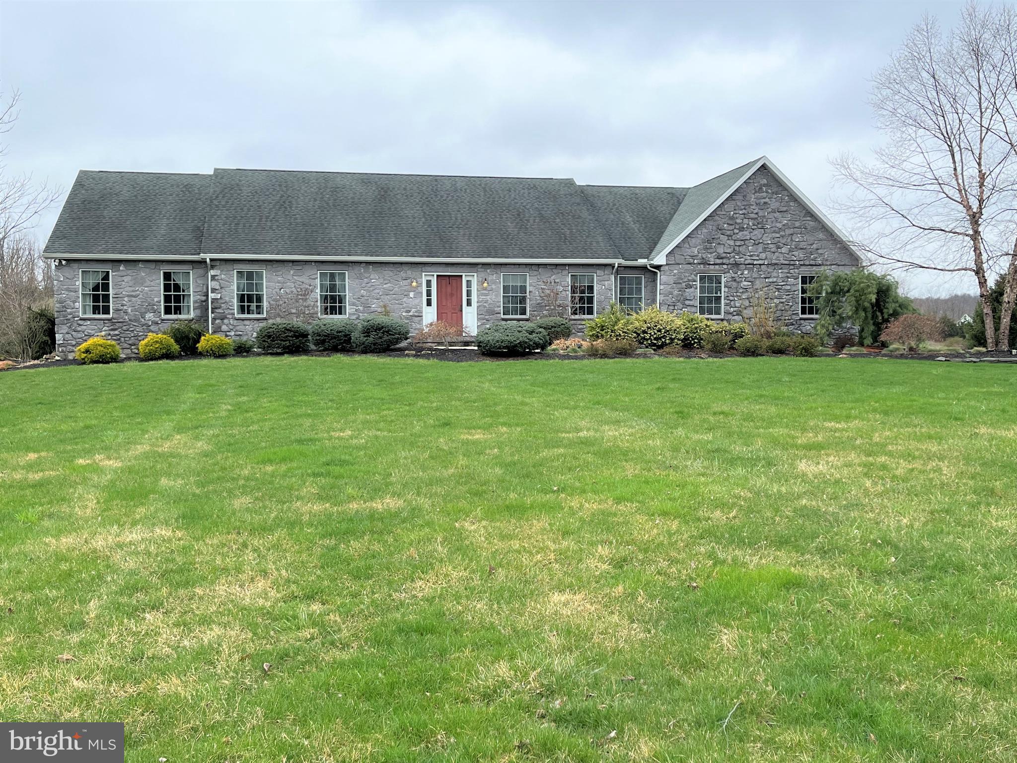 365 South Winding Road Dover, PA 17315 - Photo 2 of 53 Gallery Image 2