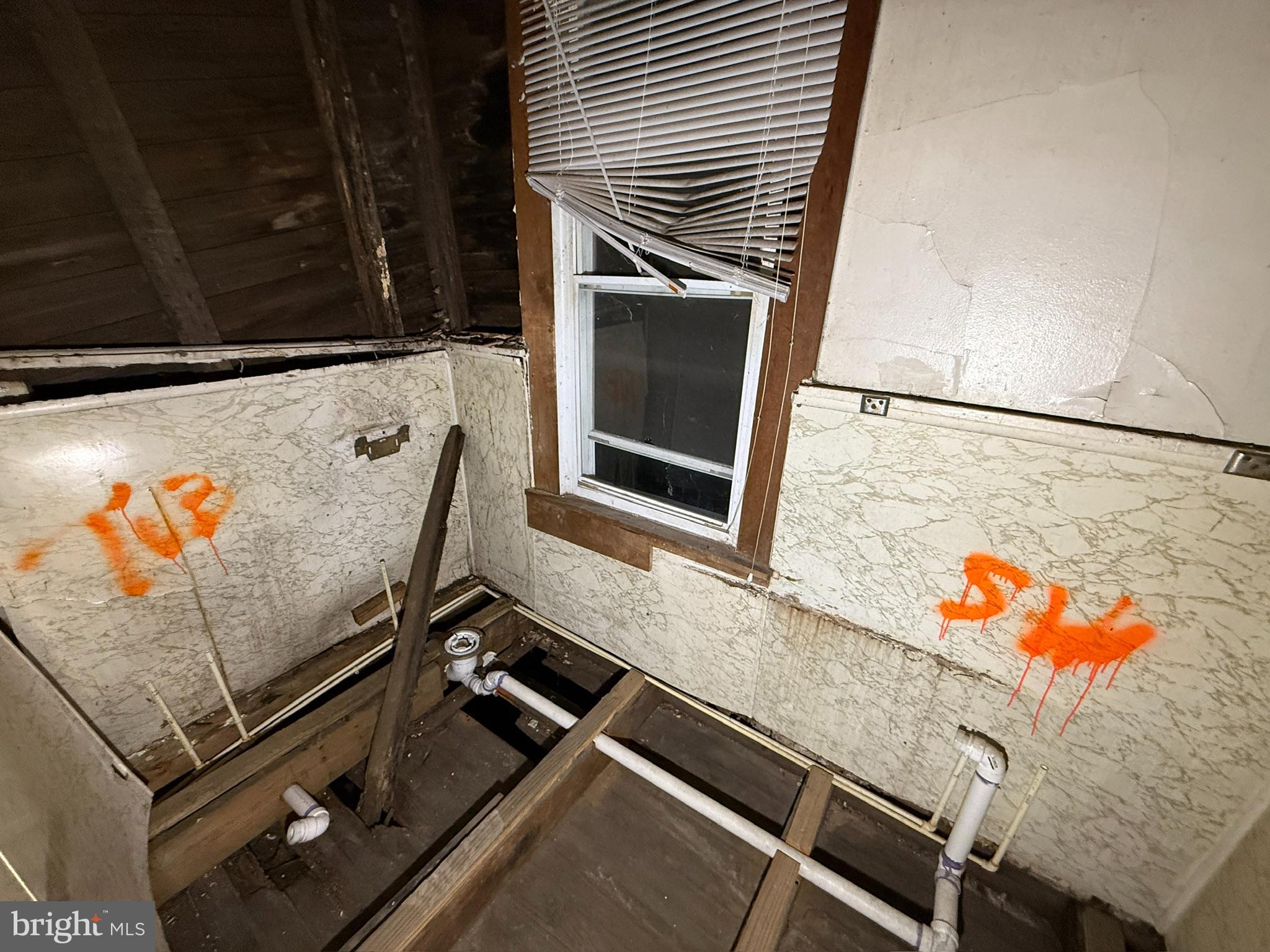 2535 Boyd Street Baltimore, MD 21223 - Photo 7 of 13 an outdoor sitting area with an outdoor space