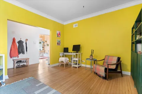$249,000 | 2538 North Kedzie Boulevard, Unit 206, Chicago, IL 60647