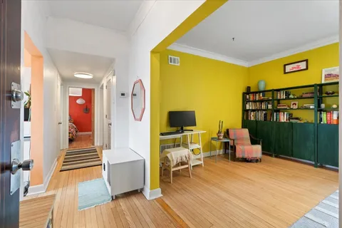 $249,000 | 2538 North Kedzie Boulevard, Unit 206, Chicago, IL 60647