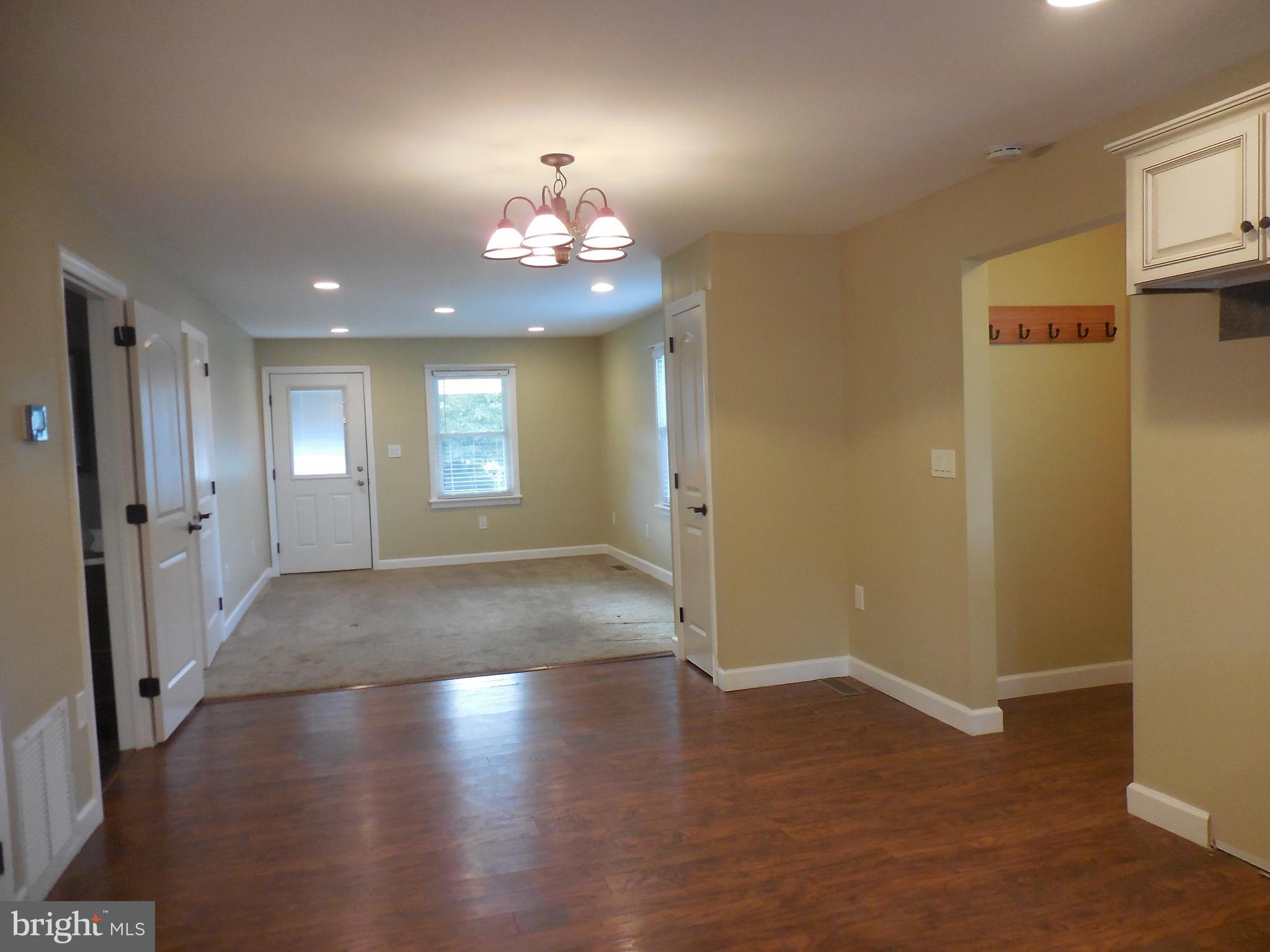 18 Radcliff Road Womelsdorf, PA 19567 - Photo 10 of 25 open concept living room / dining area