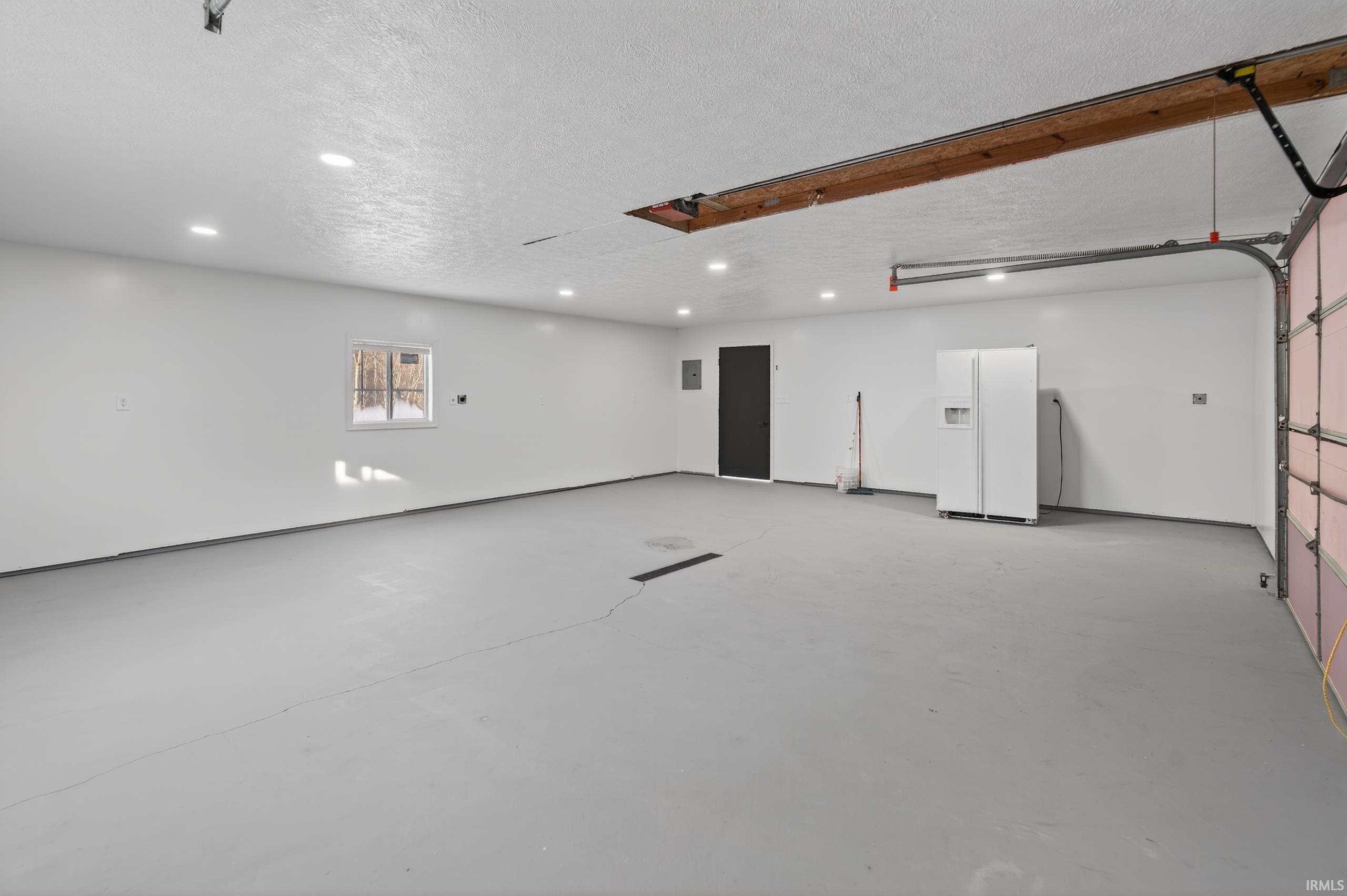 4706 East Ravinea Loop Monticello, IN 47960 - Photo 19 of 28