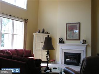 207 Warren Court Exton, PA 19341 - Photo 6 of 12 Family Room