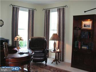 207 Warren Court Exton, PA 19341 - Photo 7 of 12 Office / Study