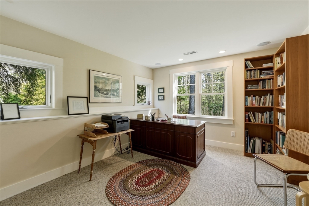 650 North Farms Road Northampton, MA 01062 - Photo 31 of 42 Gallery Image 31