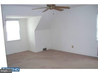 995 Edgewood Drive Springfield, PA 19064 - Photo 8 of 12 Bedroom