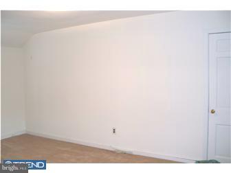 995 Edgewood Drive Springfield, PA 19064 - Photo 10 of 12 Bedroom 3