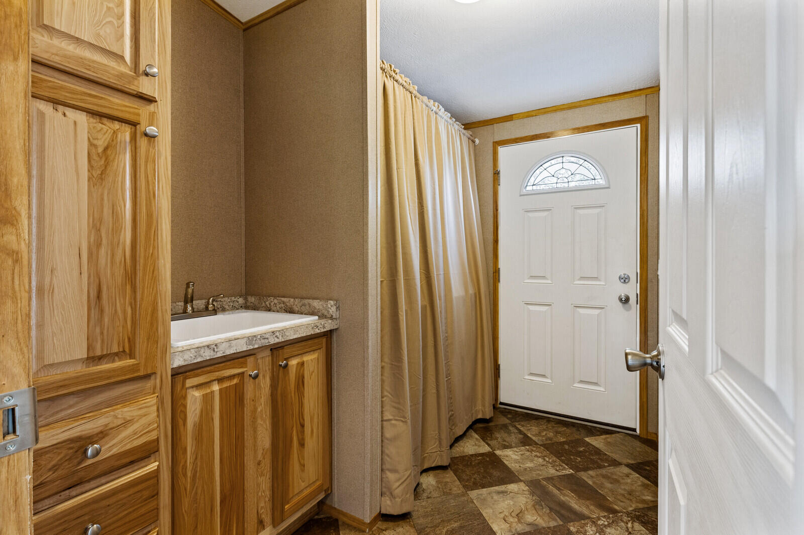 82 Wade Road Augusta, ME 04330 - Photo 12 of 32 03_BP5A0390_DxO_mls
