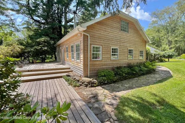 $1,250,000 | 673 Samsonville Road, Kerhonkson, NY 12446