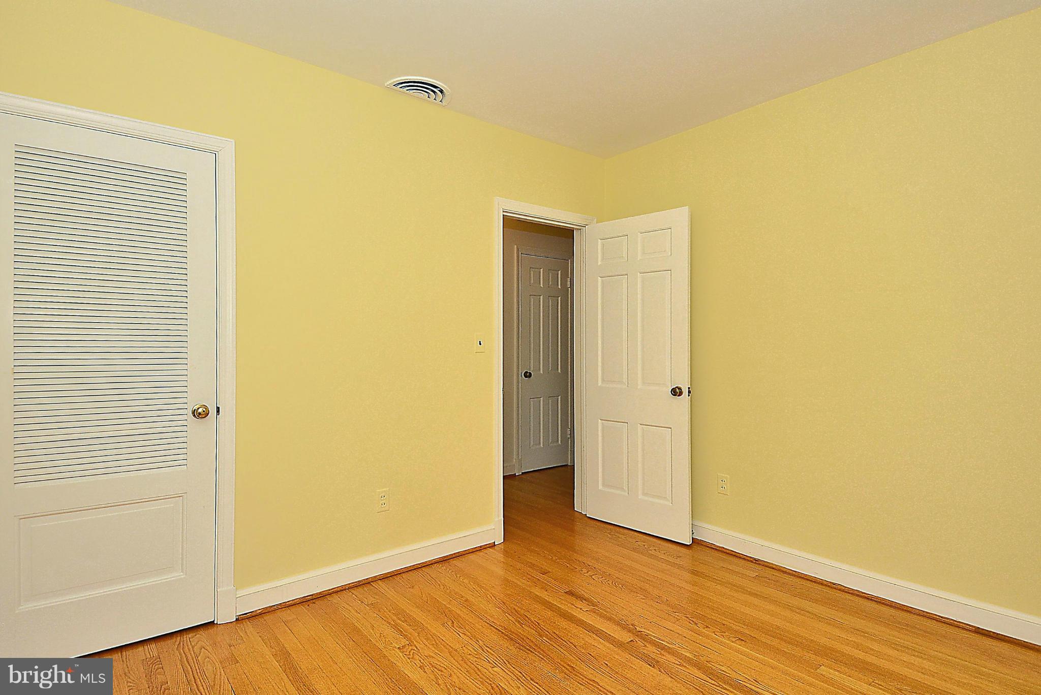 720 West Braddock Road Alexandria, VA 22302 - Photo 17 of 30 Bedroom