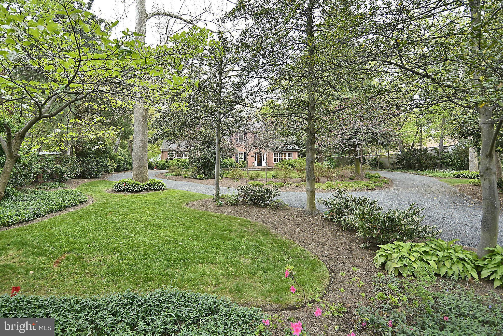 720 West Braddock Road Alexandria, VA 22302 - Photo 27 of 30 Exterior (Front)