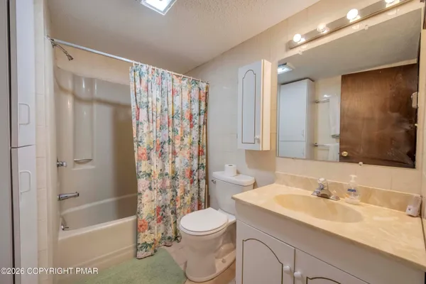 $319,000 | 243 High Pass Way, Tannersville, PA 18372