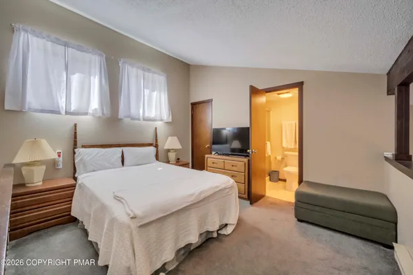 $319,000 | 243 High Pass Way, Tannersville, PA 18372