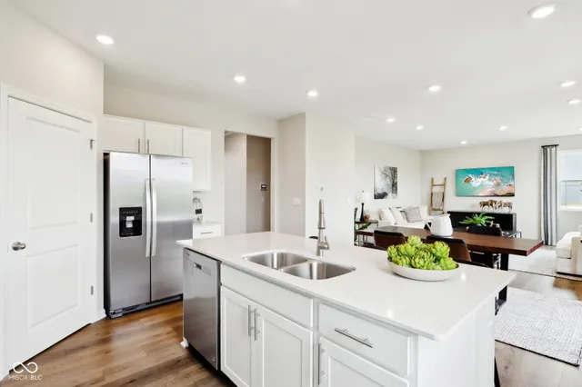 $389,900 | 1744 Winn Court, Fortville, IN 46040