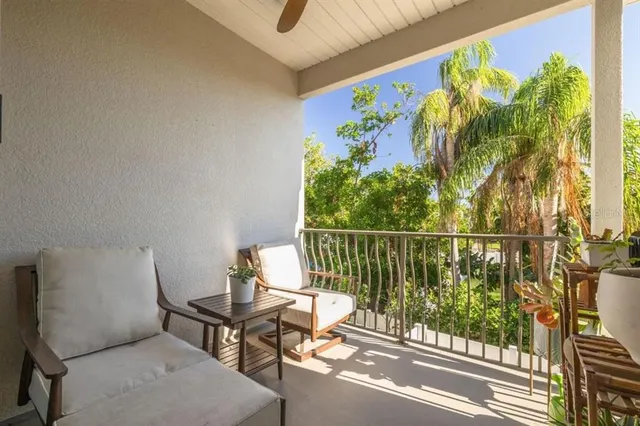 $5,100 | 4603 Overlook Drive Northeast, St. Petersburg, FL 33703