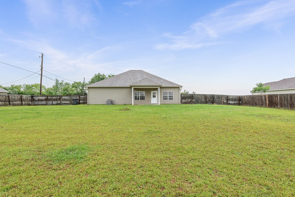 2045 Holland Road Newton, AL 36352 - Photo 6 of 27 Gallery Image 6