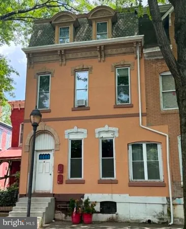 $220,000 | 307 South 6th Street, Reading, PA 19602