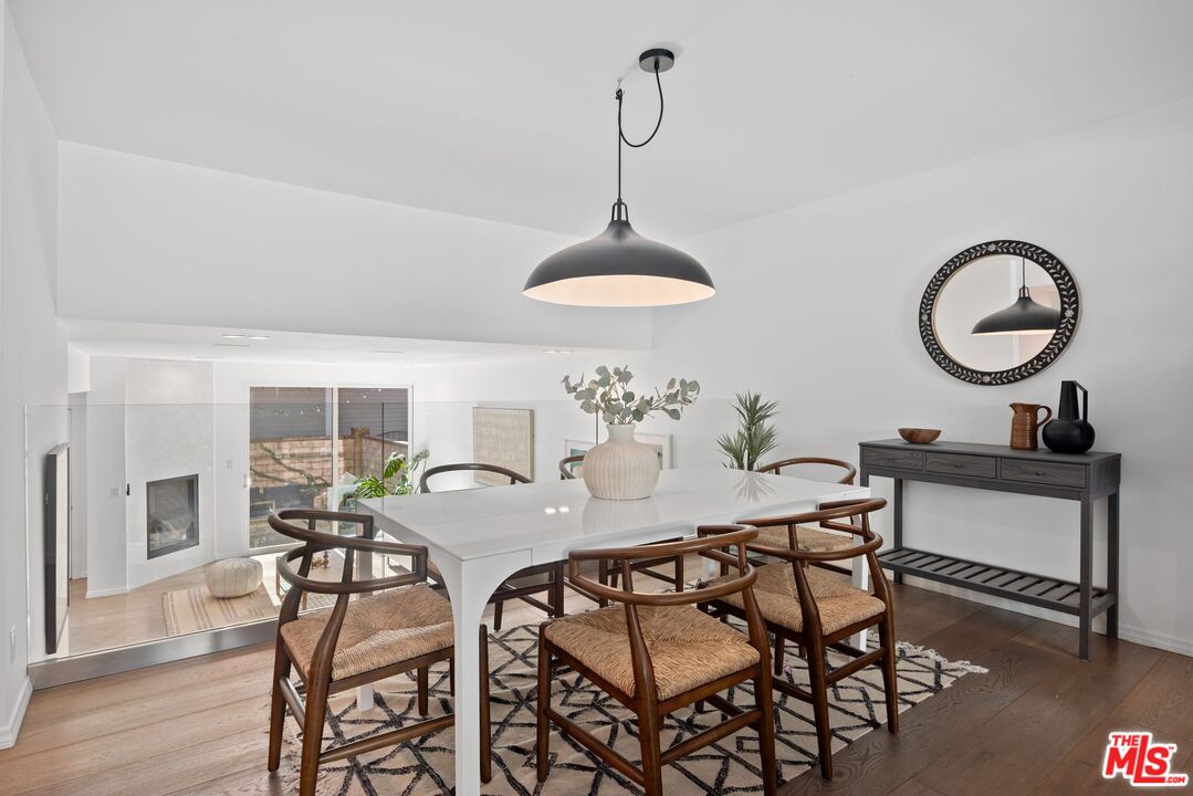 13065 Mindanao Way, Unit 3 Marina del Rey, CA 90292 - Photo 6 of 25 a dining room with furniture and window