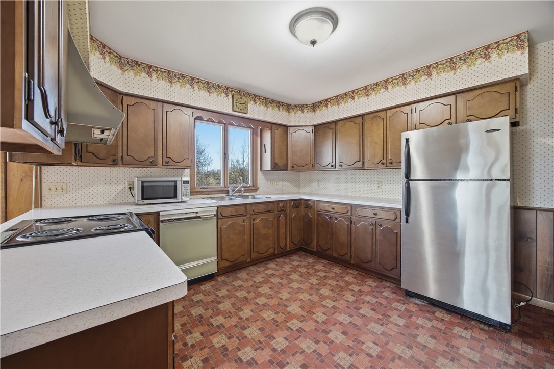 2977 Williams Hill Road Jerusalem, NY 14527 - Photo 16 of 46
